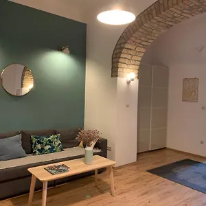 https://rustic-apartment-with-free-parking.inbudapesthotels.com